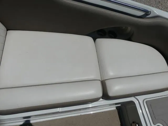 Slide: The Image of Crownline Boats Eclipse E205 XS 2019 - 14