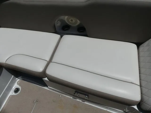 Slide: The Image of Crownline Boats Eclipse E205 XS 2019 - 23