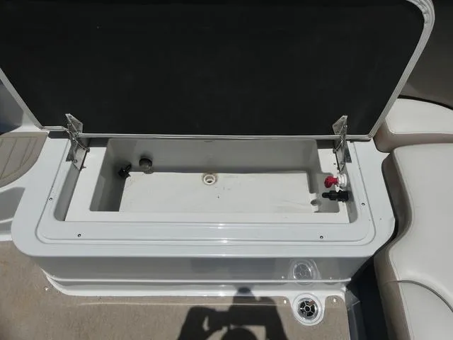 Slide: The Image of Crownline Boats Eclipse E205 XS 2019 - 24