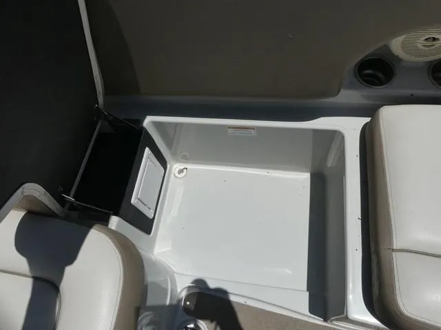 Slide: The Image of Crownline Boats Eclipse E205 XS 2019 - 25