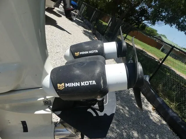 Slide: The Image of Crownline Boats Eclipse E205 XS 2019 - 7