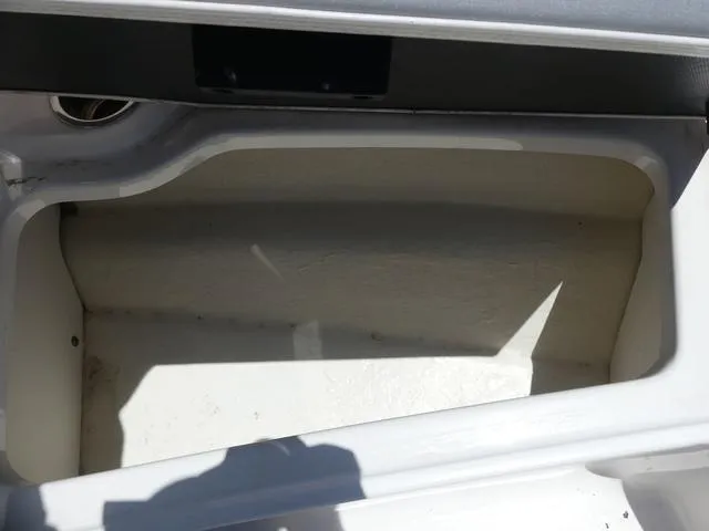 Slide: The Image of Chaparral 23 SSi OB 2021 - 17