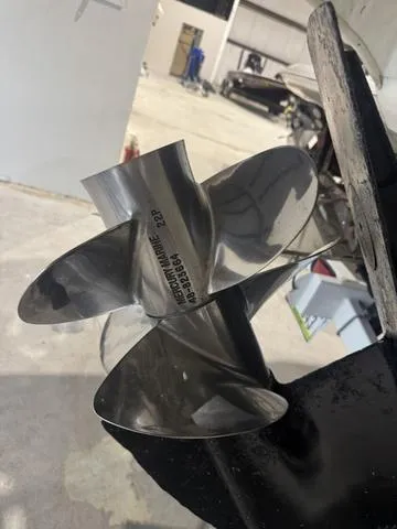 Slide: The Image of Sea Ray 270 Sundancer 1999 - 5