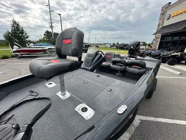 Slide: The Image of Tracker PRO TEAM 175 TF W/75 HP 2025 - 12