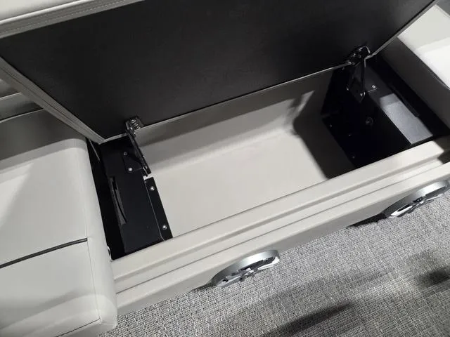 Slide: The Image of Barletta Aria 20UC 2026 - 8