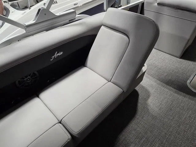 Slide: The Image of Barletta Aria 20L 2026 - 10