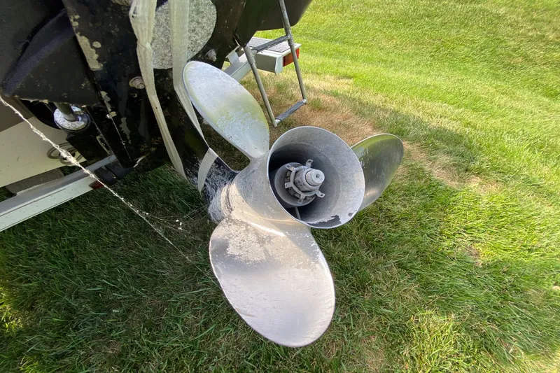 Slide: The Image of Tahoe Q5L 1998 - 7