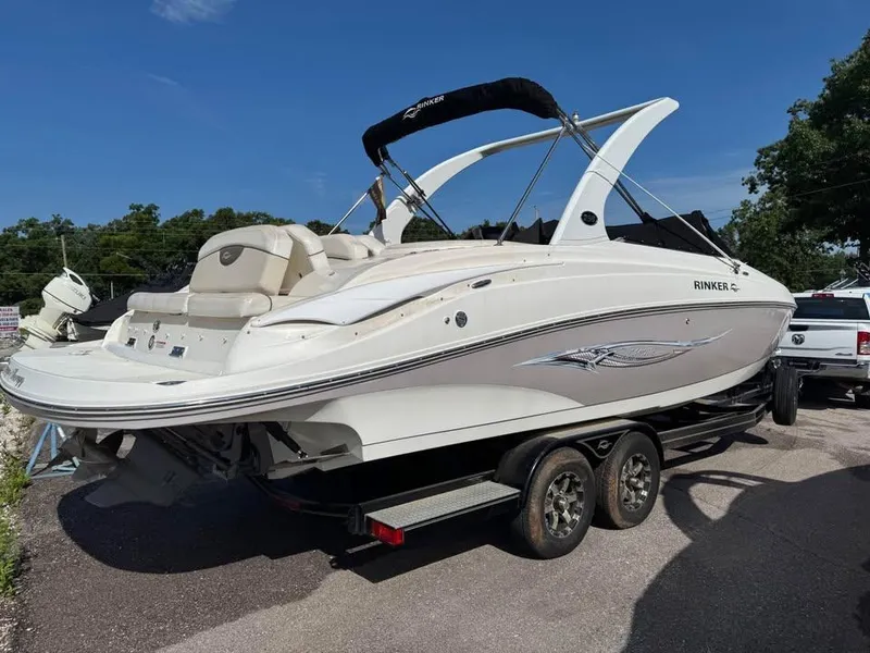 Slide: The Image of Rinker 296 Captiva Bowrider 2008 - 5