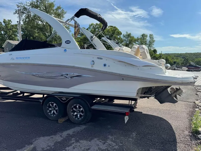 Slide: The Image of Rinker 296 Captiva Bowrider 2008 - 7