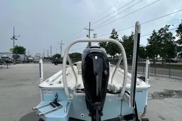 Slide: The Image of Boston Whaler 170 Montauk 2024 - 16