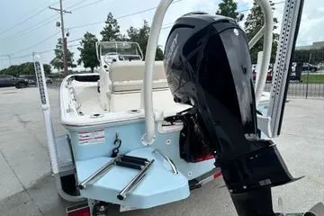 Slide: The Image of Boston Whaler 170 Montauk 2024 - 7