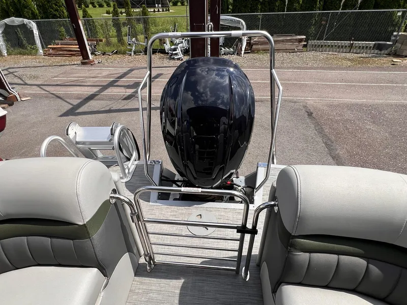 Slide: The Image of Bennington 23 LXFB 2023 - 29