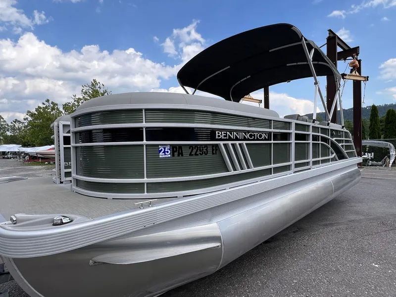 Slide: The Image of Bennington 23 LXFB 2023 - 35