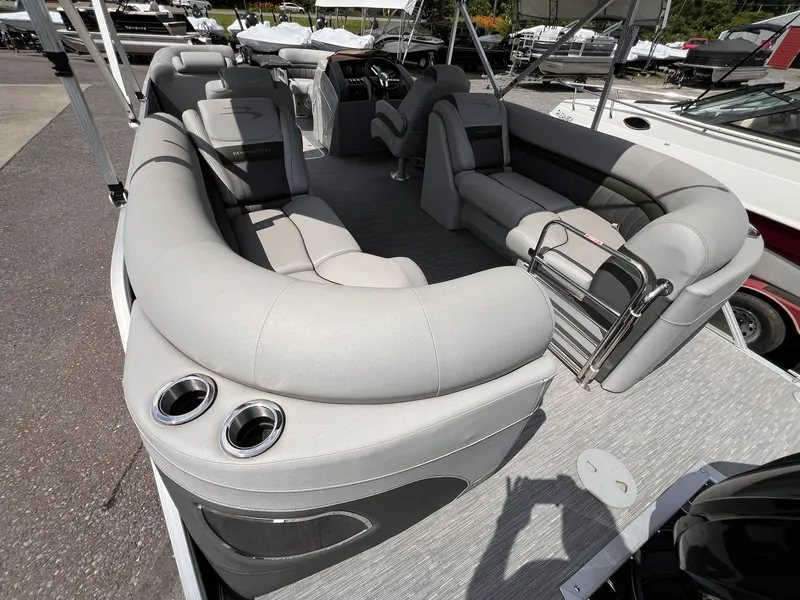 Slide: The Image of Bennington 23 LXFB 2023 - 39