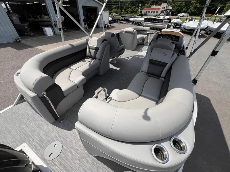 Slide: The Image of Bennington 23 LXFB 2023 - 50