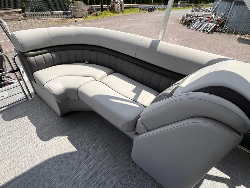 Slide: The Image of Bennington 23 LXFB 2023 - 8