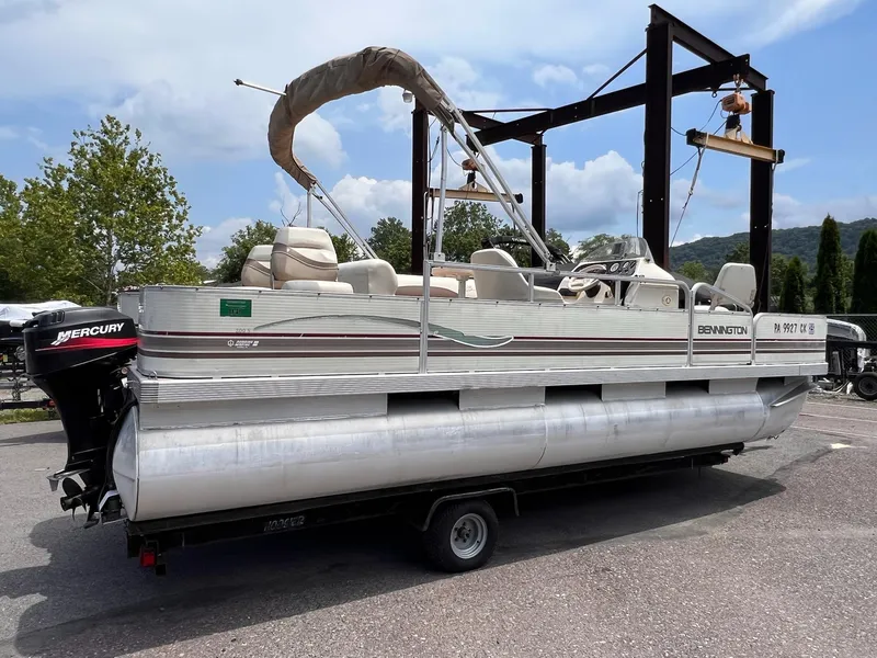 Slide: The Image of Bennington 200 S 2001 - 15