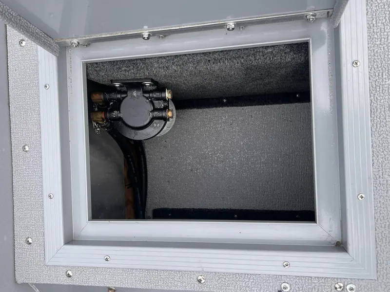 Slide: The Image of Starcraft Renegade 168 DC 2021 - 4