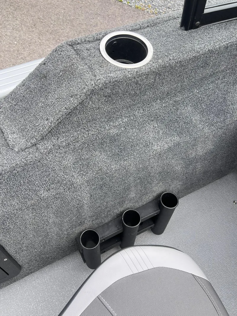 Slide: The Image of Starcraft Renegade 168 DC 2021 - 5