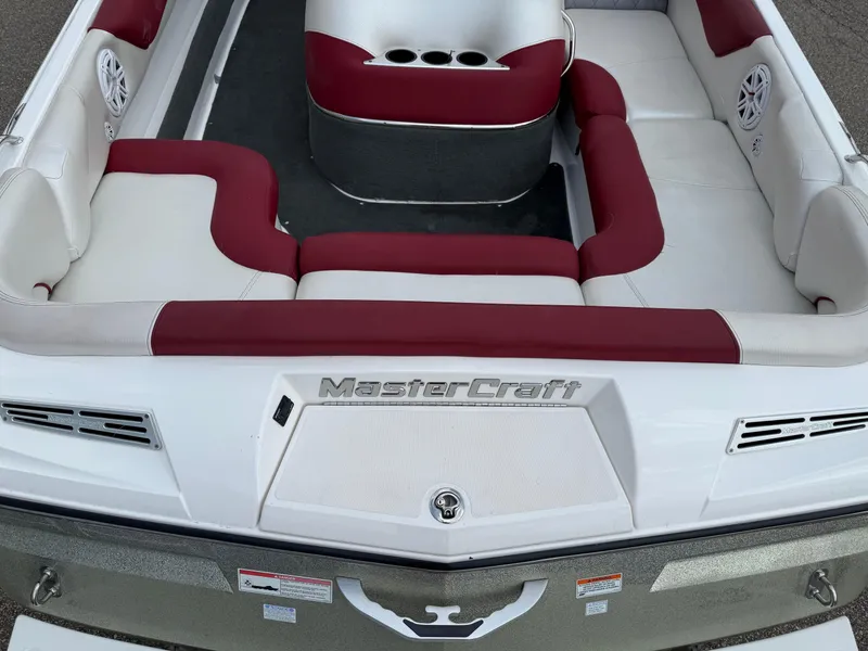 Slide: The Image of MasterCraft X14 2010 - 23
