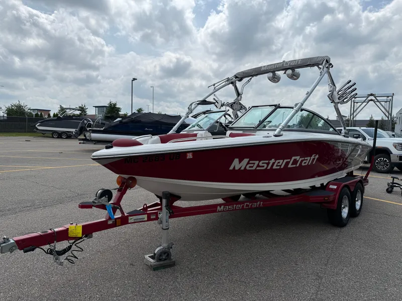 Slide: The Image of MasterCraft X14 2010 - 3
