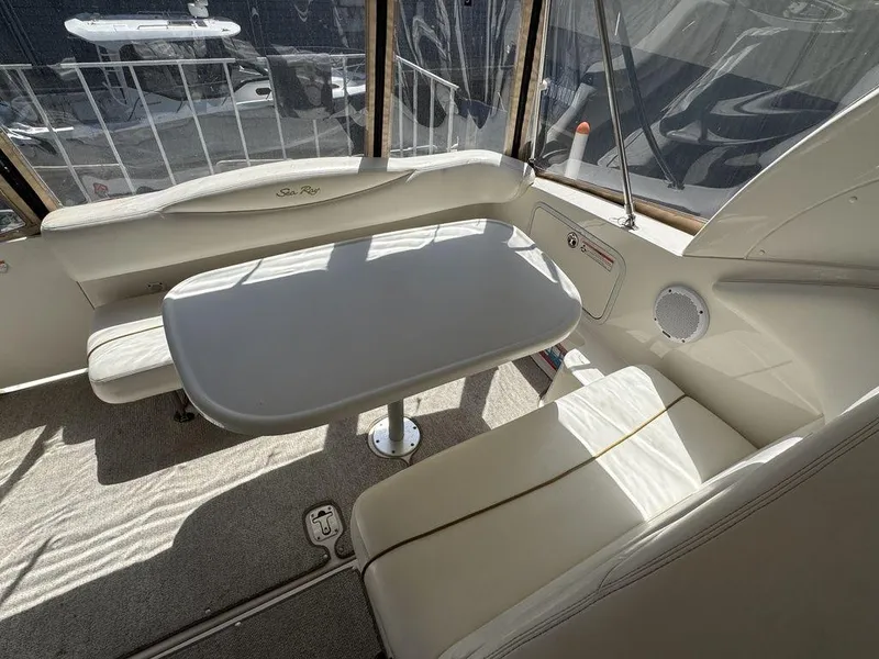 Slide: The Image of Sea Ray Sundancer 280 2002 - 13