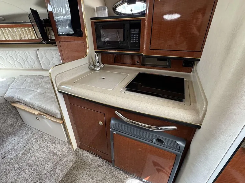 Slide: The Image of Sea Ray Sundancer 280 2002 - 17