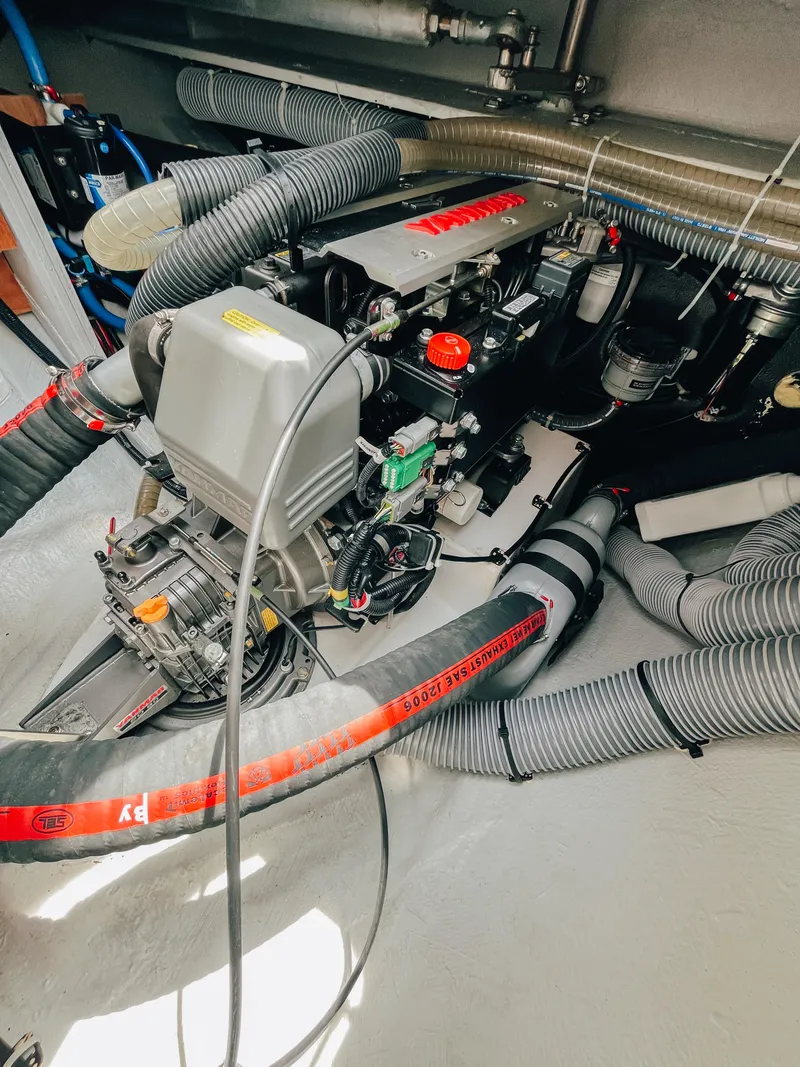 Slide: The Image of Lagoon 40 2023 - 55