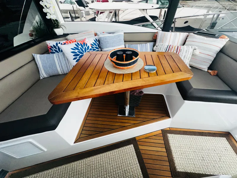 Slide: The Image of Galeon 445HTS 2017 - 22