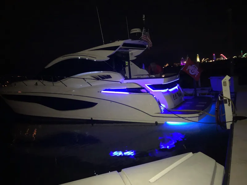 Slide: The Image of Galeon 445HTS 2017 - 3