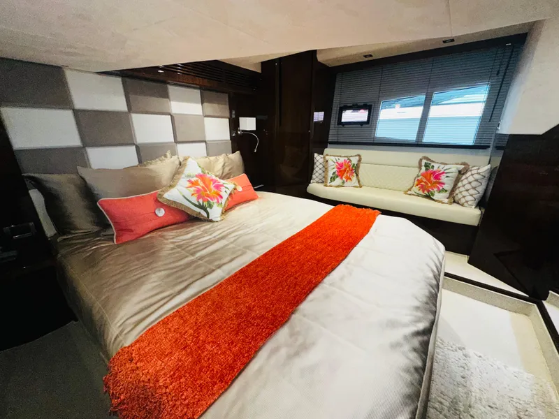 Slide: The Image of Galeon 445HTS 2017 - 49