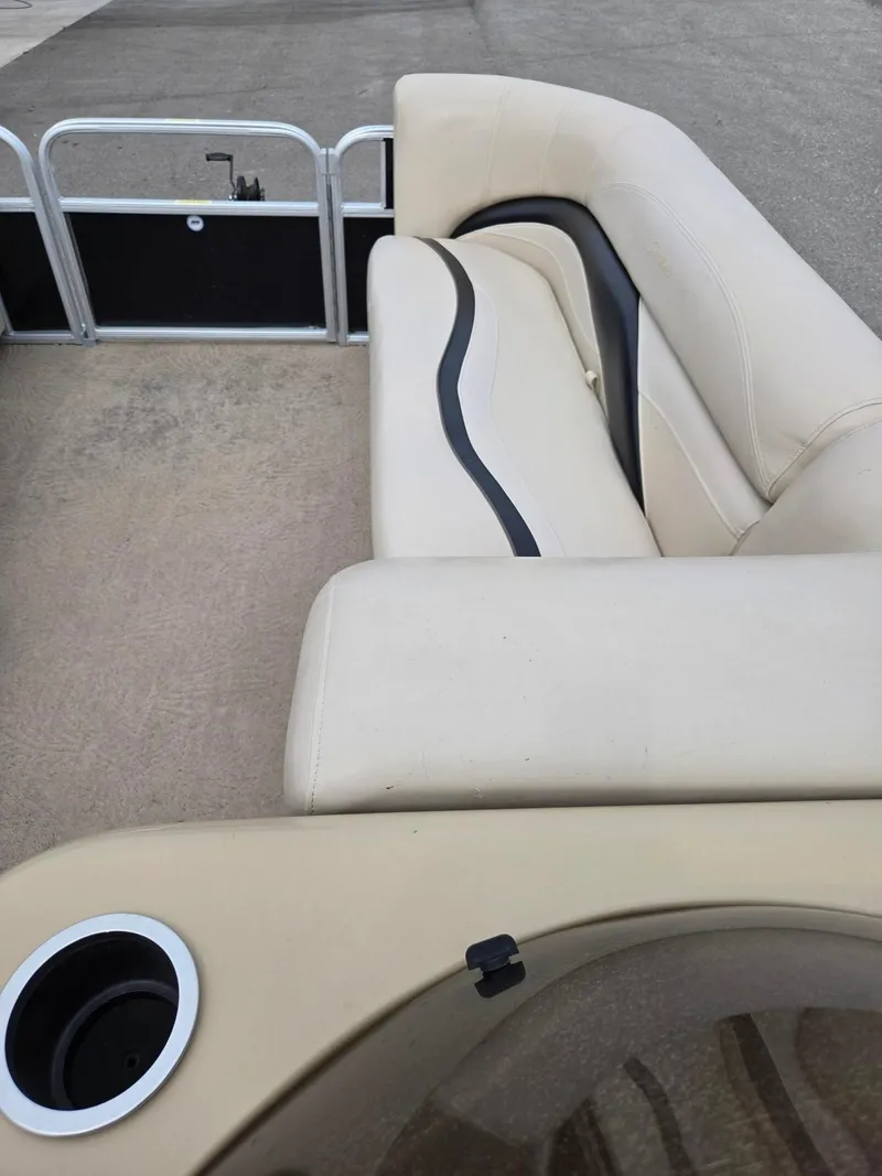 Slide: The Image of Sweetwater 220 Sun 2012 - 22