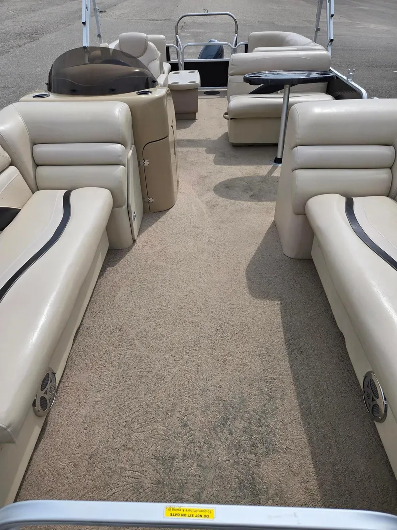 Slide: The Image of Sweetwater 220 Sun 2012 - 6