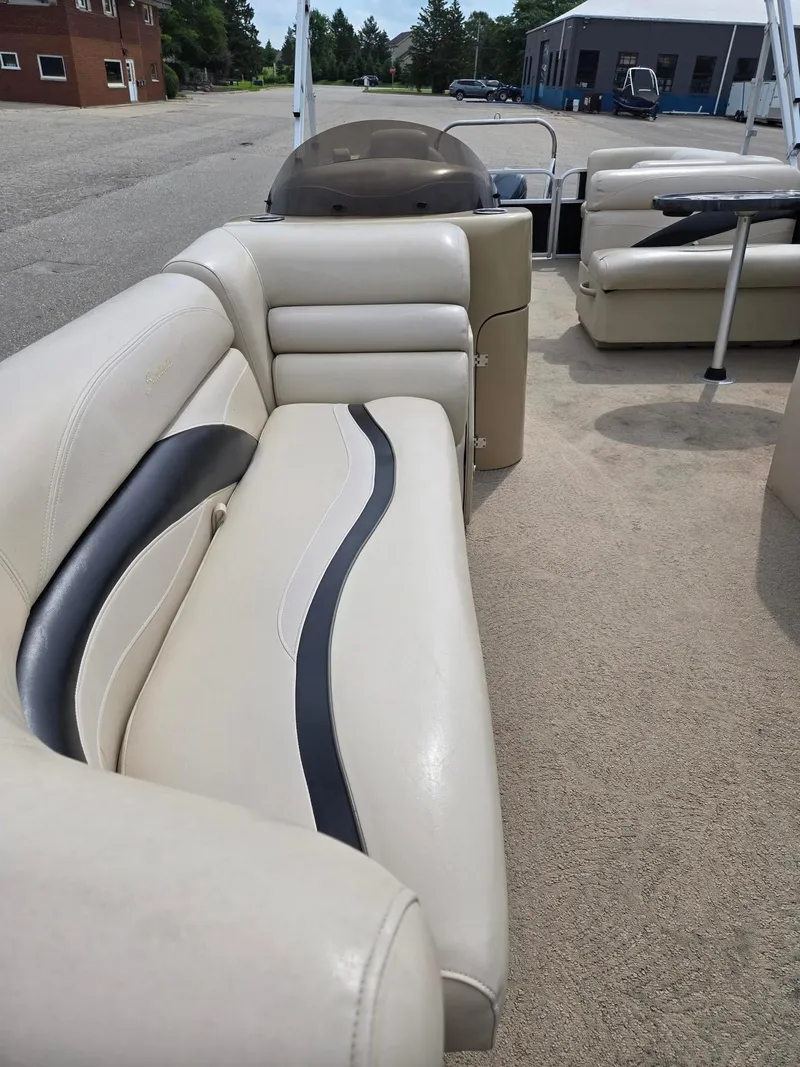 Slide: The Image of Sweetwater 220 Sun 2012 - 7