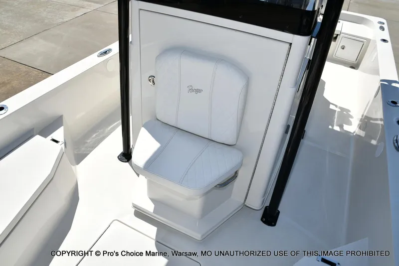 Slide: The Image of Ranger 2360 Bay w/300HP Mercury Verado 2024 - 53