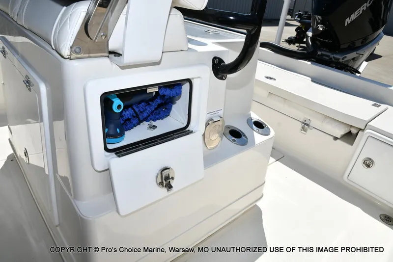 Slide: The Image of Ranger 2360 Bay w/300HP Mercury Verado 2024 - 72
