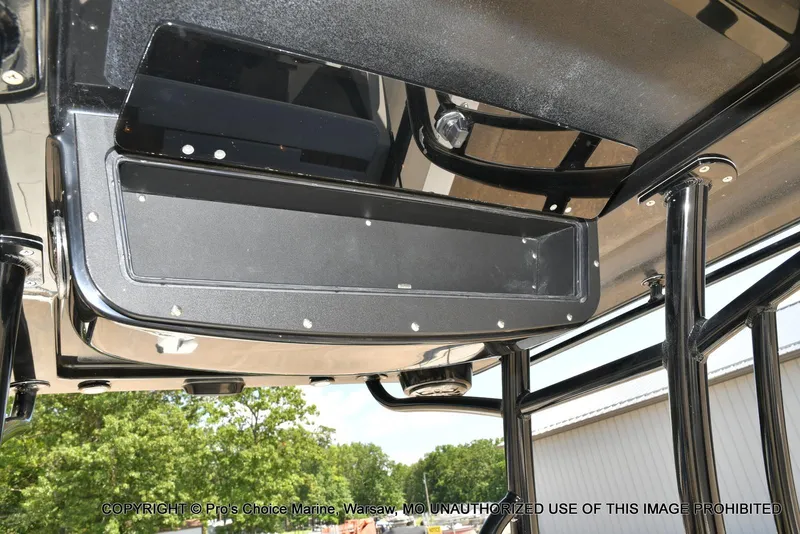 Slide: The Image of Ranger 2360 Bay w/300HP Mercury Verado 2024 - 78