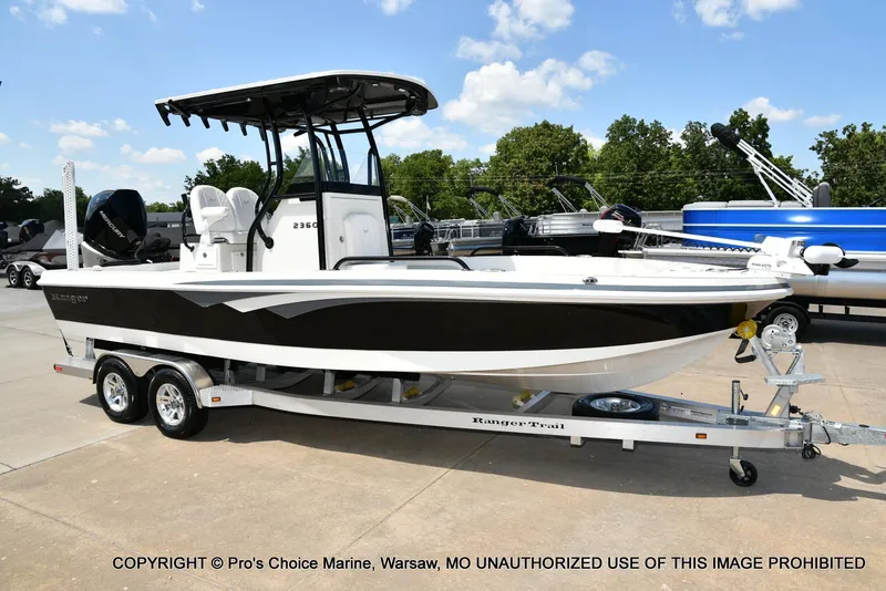 Slide: The Image of Ranger 2360 Bay w/300HP Mercury Verado 2024 - 95