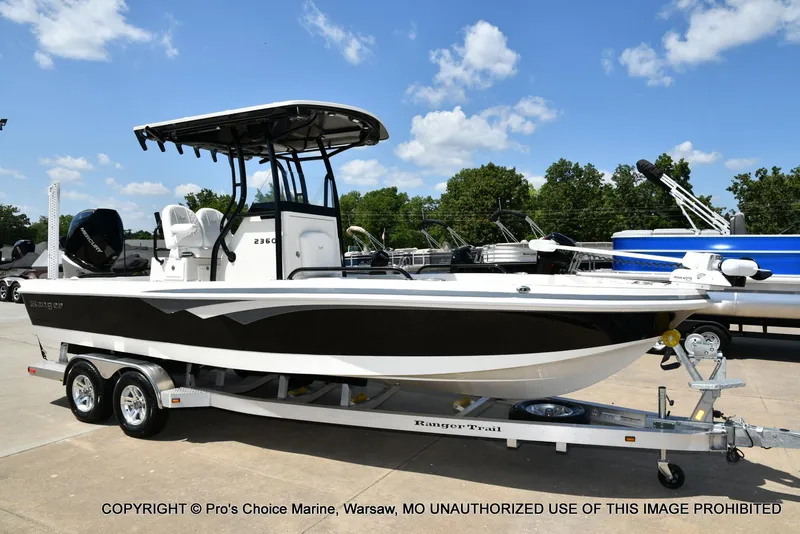 Slide: The Image of Ranger 2360 Bay w/300HP Mercury Verado 2024 - 98