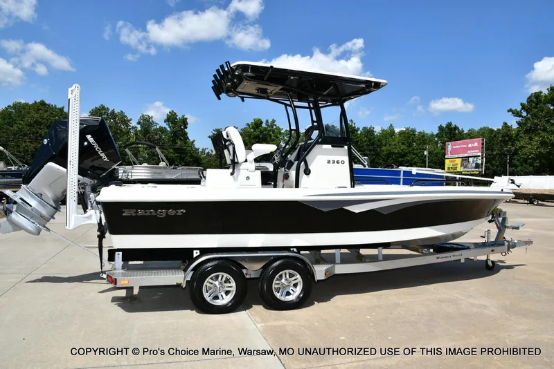 Slide: The Image of Ranger 2360 Bay w/300HP Mercury Verado 2024 - 99