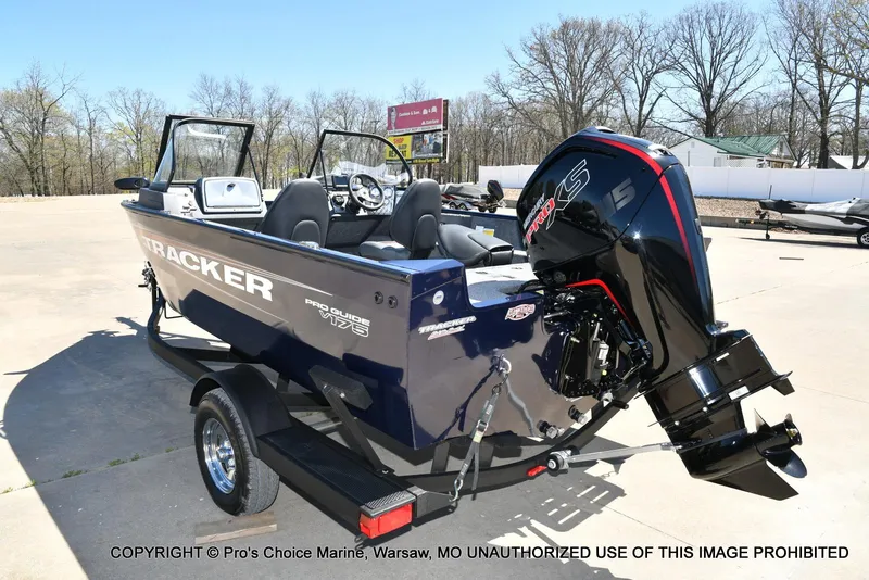 Slide: The Image of Tracker Pro Guide V-175 WT 2026 - 19