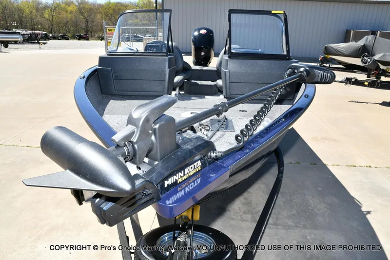 Slide: The Image of Tracker Pro Guide V-175 WT 2026 - 26