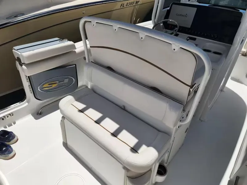 Slide: The Image of Sea Hunt Ultra 255 SE 2021 - 10