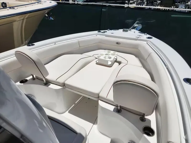 Slide: The Image of Sea Hunt Ultra 255 SE 2021 - 13