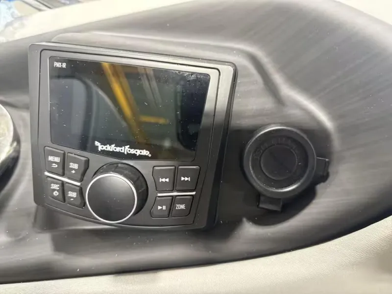 Slide: The Image of Bennington 25 RXSB 2025 - 10