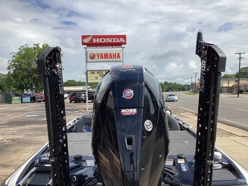 Slide: The Image of Bass Cat Caracal STS 2025 - 15