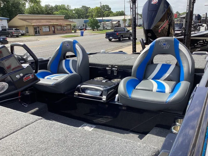 Slide: The Image of Bass Cat Caracal STS 2025 - 29