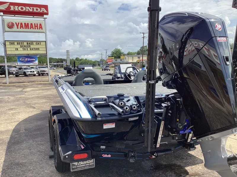 Slide: The Image of Bass Cat Caracal STS 2025 - 6