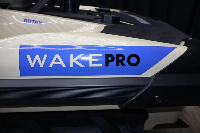 Slide: The Image of Sea-Doo Wake Pro 230 2025 - 25