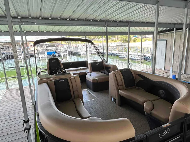 Slide: The Image of Barletta Cabrio C22UC 2026 - 4